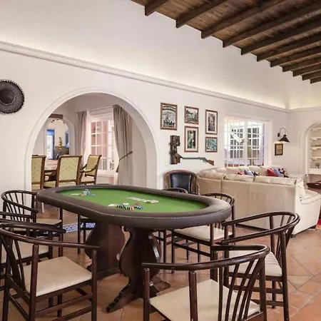 别墅 Karat Hacienda Miranda *