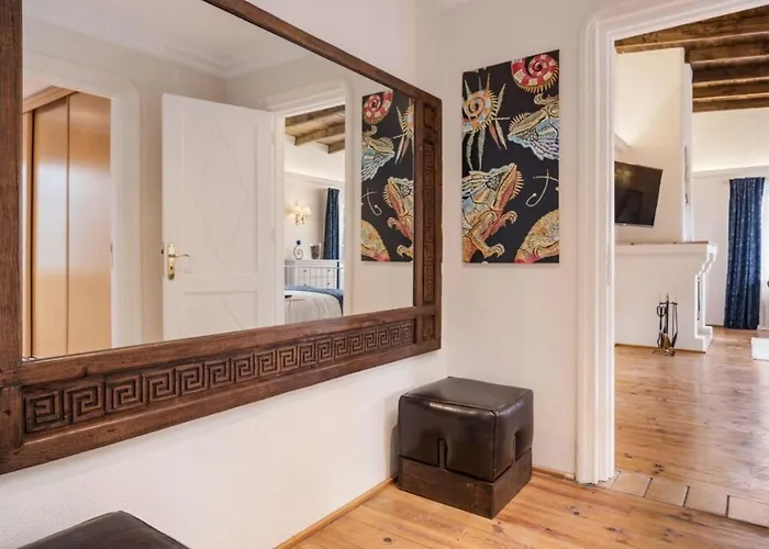 Karat Hacienda Miranda 别墅 *